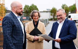 NRW-Ministerin Ina Scharrenbach beeindruckt